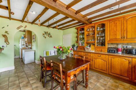 Chestnut Lodge (Gipsey Bridge)-31.jpg