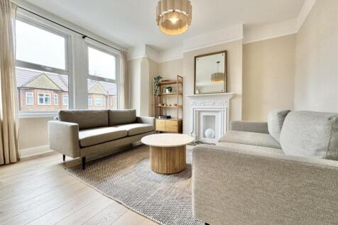 New 2 bedroom Flat to Rent in N22