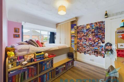 CAM01870G0-PR0147...