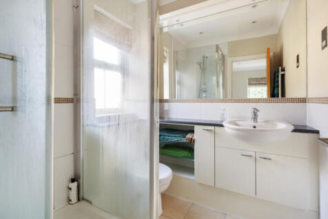 1297422-4-6846a15...