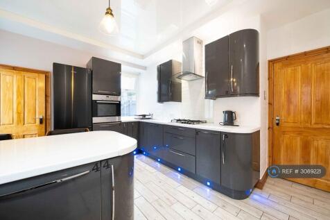 1 Bedroom House in NP19 7ES