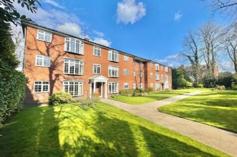 2 bedroom ground floor apartment for sale with no