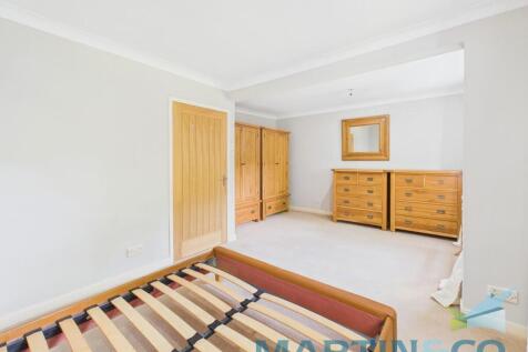 CAM01870G0-PR0168...