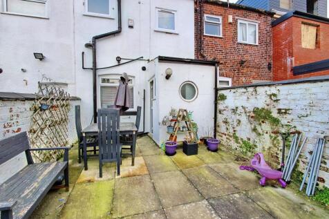 Rear Courtyard