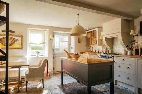 314136 - a0OP6000003OaT9MAK_N16.jpg