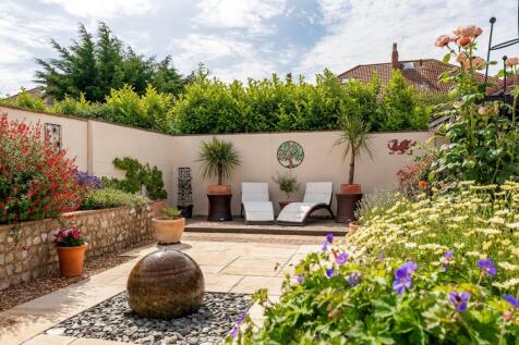 15 Grassmere Rd Yatton BS49 4DD 20.jpg