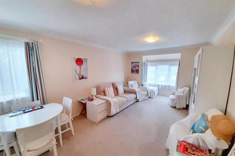 Living / dining room