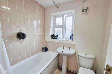 7533a4c9-10000204...