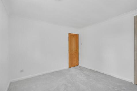 Bedroom 2_2.jpeg