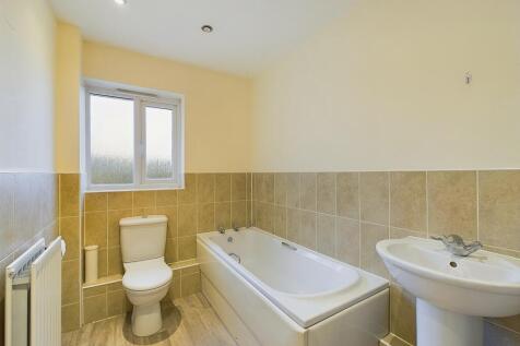 CAM01909G0-PR0277-STILL006