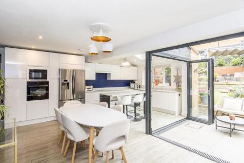 Living Dining Kitchen