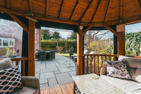 Summer House