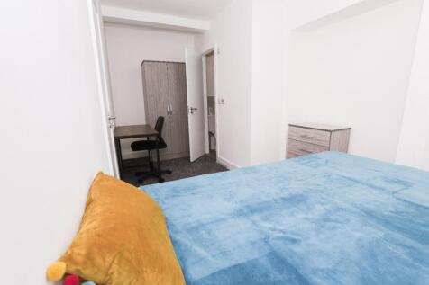 5 Bedroom Terraced in TS1 4HP