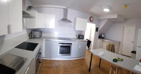 Amazing Investment Opportunity ¿ Fully Licensed