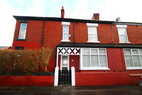 A fantastic three bedroom two reception room mid terraced unfurnished property which is situated in one of Levenshulmes most sought after locations and offers excellent access to local amenities and t