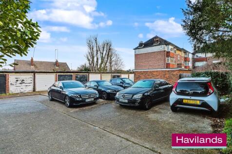 Park House N21 1QL-4.jpg