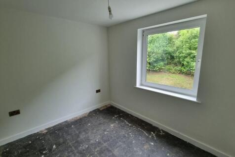 9HC Bedroom 2 2.jpeg