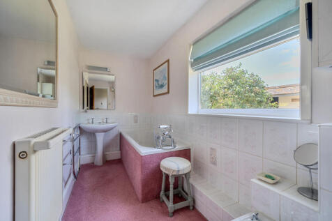 1311664-9-685571d...