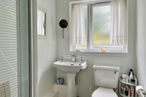 Lylach Cottage,  Balmaclellan - Williamson and Hen