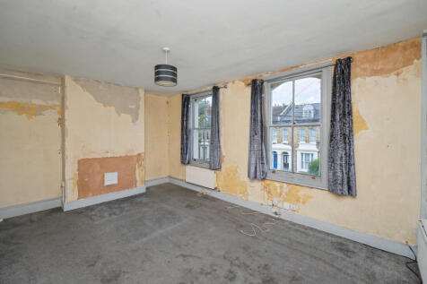 8B Cressingham Road, Lewisham, London, SE13 5AG