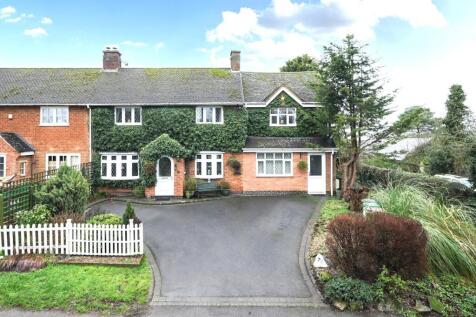 7 Hinckley Road