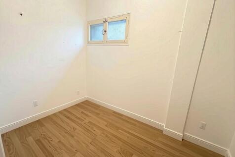Maids Room