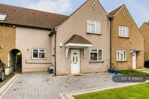 4 Bedroom Terraced in SM1 2LZ