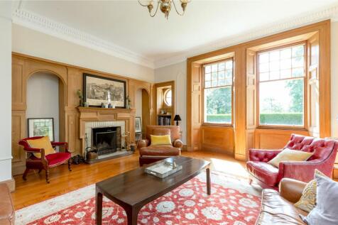 6 bed, 3 bath Detached in Edinburgh - Photo 3
