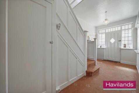 Oakwood Crescent-8.jpg