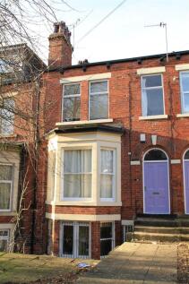 8 Bedroom House in LS6 1AY