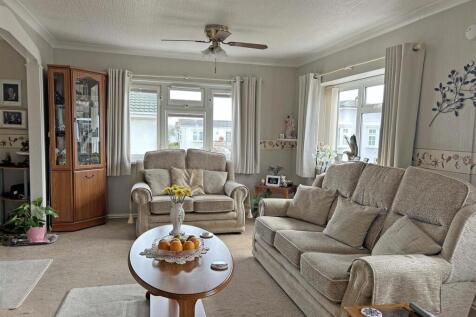 32 Chapel Lane lounge 1.jpg