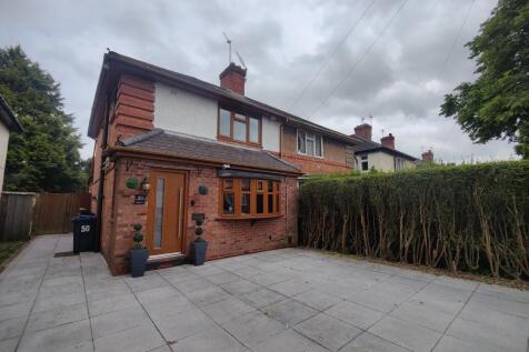 ** Zero Deposit Guarantee Available **
**ZERO DEPOSITS AVAILABLE******AVAILABLE SEPTEMBER****** Burchell Edwards are pleased to present this 3 Bedroom Semi-detached family house with a modern look and