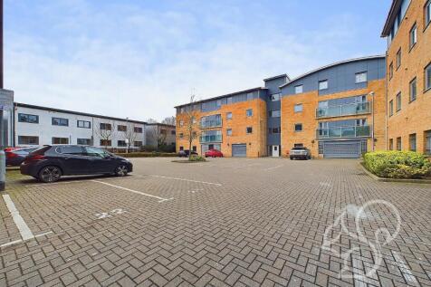 CAM01659G0-PR0297-STILL026.jpg