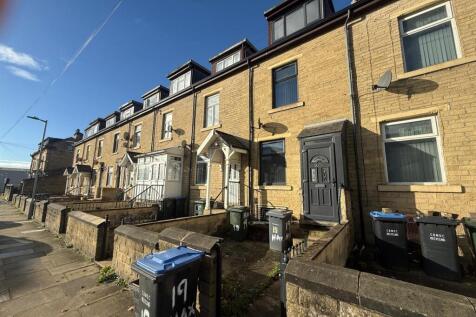 4 Bedroom Terraced in BD8 9NG