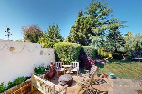 15-Breary-Lane-East-05212025_202657