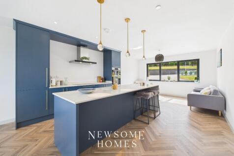 Kitchen/ Dining Room