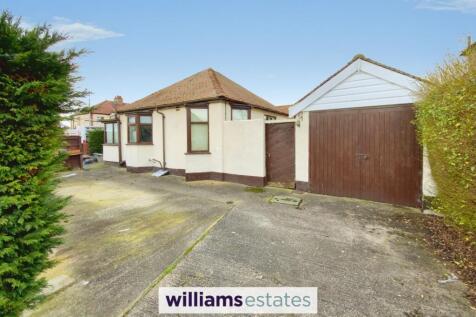 driveway & garage