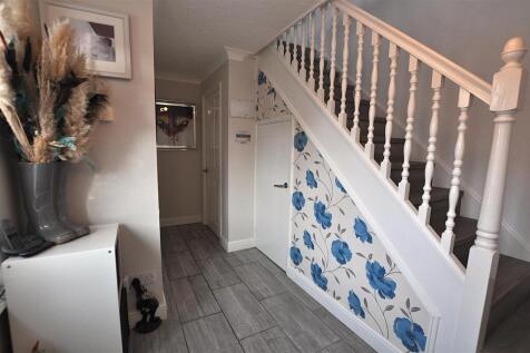 Entrance Hall.JPG
