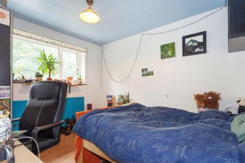BEDROOM 2 REAR