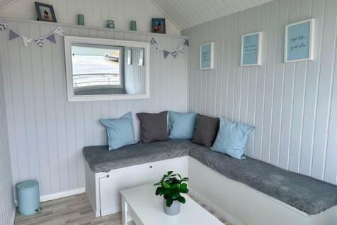 Beach Hut