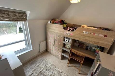 Bedroom 3.jpg