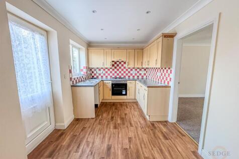 16 barge close-05.jpg