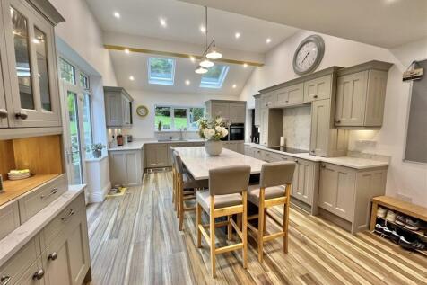 Breakfast/Kitchen