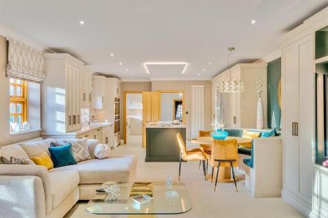 Lounge Dining Kitchen