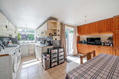 1348380-9-68beb7e...