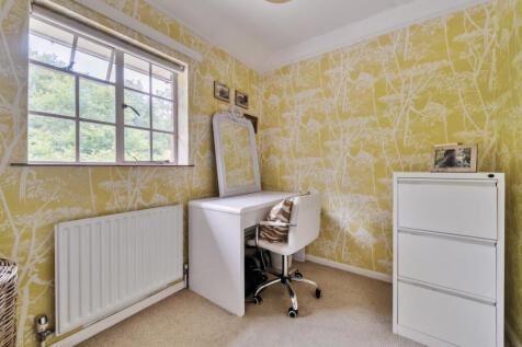 1324535-6-68754ba...