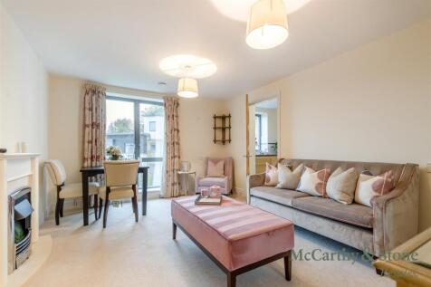 8708636-interior02.jpg