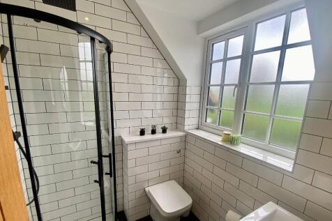 Ensuite shower room