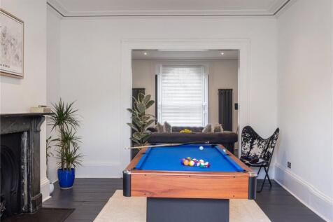 Living / Games Room
