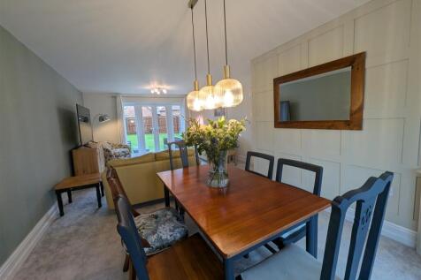 Lounge/Diner